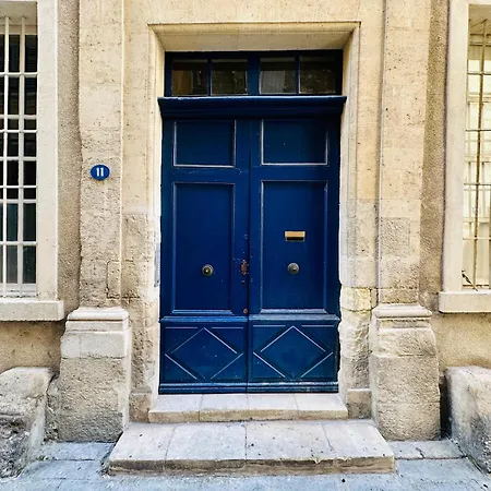 Apartment En Hyper Centre D'arles *