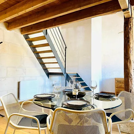 Apartment En Hyper Centre D'arles *